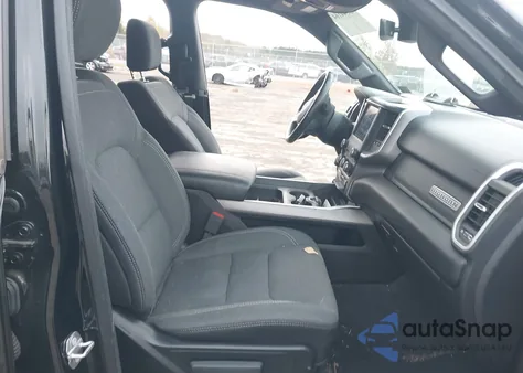 2020 Ram 1500 Big Horn 4X4 5'7 Box z USA, uszkodzony, nr VIN 1C6SRFFT6LN163186